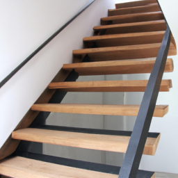 Construire un Escalier de Secours Conforme aux Normes Bagneux